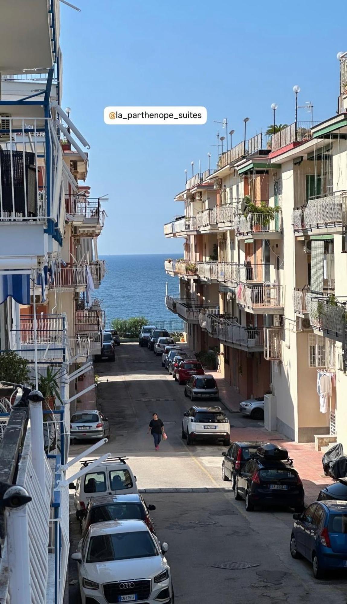 La Parthenope Suites Portici Luaran gambar